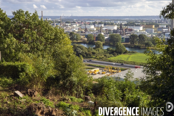 Vue de la zone industrielle du Havre