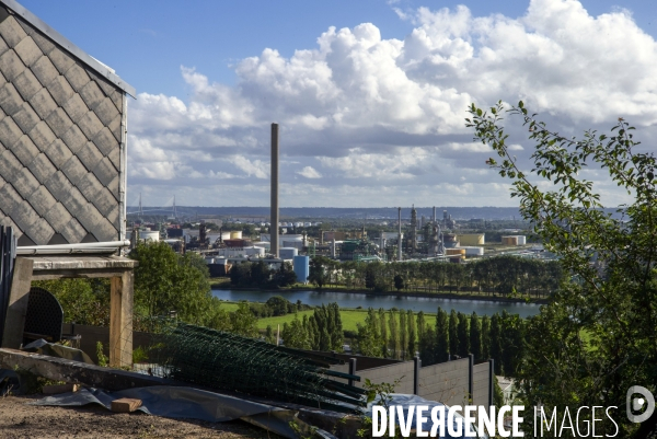 Vue de la zone industrielle du Havre