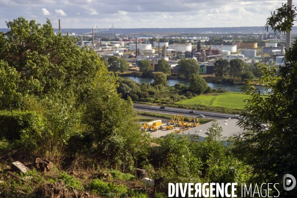 Vue de la zone industrielle du Havre