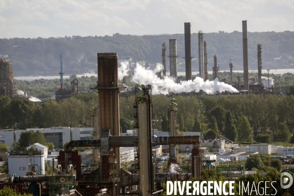 Vue de la zone industrielle du Havre