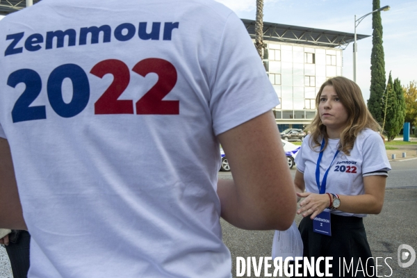 Conférence d Eric ZEMMOUR à Nimes.