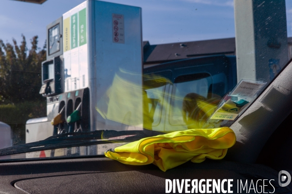 Illustration Gilets Jaunes/carburants