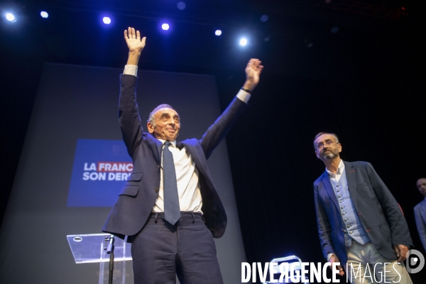 Conférence d Eric ZEMMOUR à Béziers.