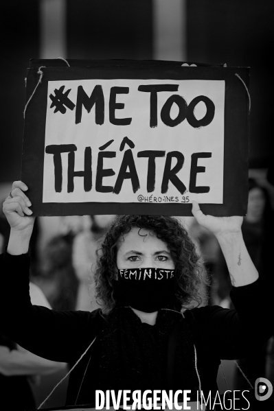 Rassemblement du collectif me too theatre