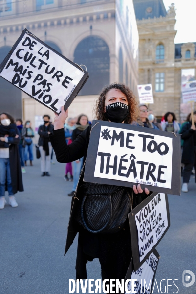 Rassemblement du collectif me too theatre