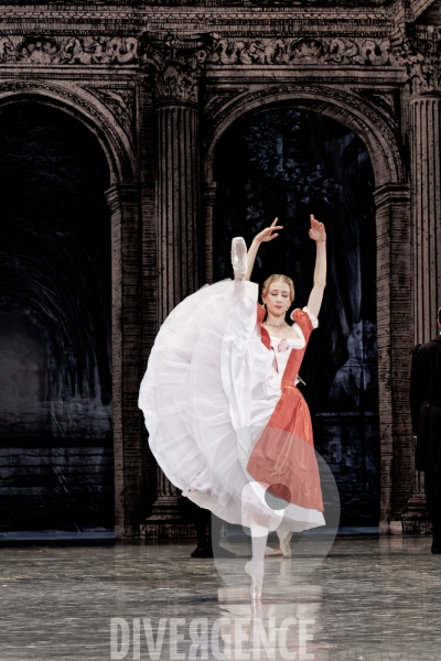 Le Rouge et le Noir /  Pierre Lacotte / Stendhal / Ballet de l Opéra national de Paris