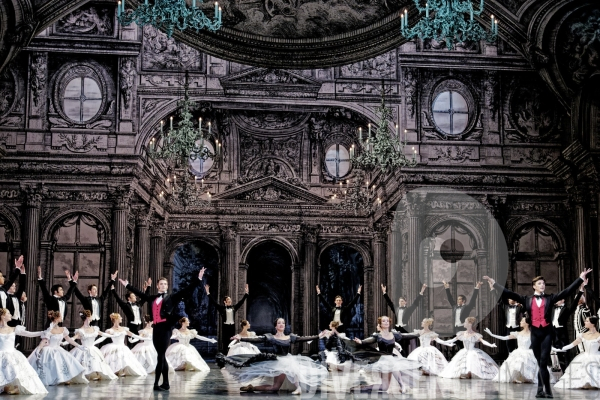 Le Rouge et le Noir /  Pierre Lacotte / Stendhal / Ballet de l Opéra national de Paris