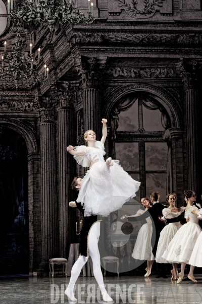 Le Rouge et le Noir /  Pierre Lacotte / Stendhal / Ballet de l Opéra national de Paris