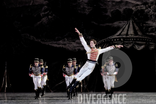 Le Rouge et le Noir /  Pierre Lacotte / Stendhal / Ballet de l Opéra national de Paris