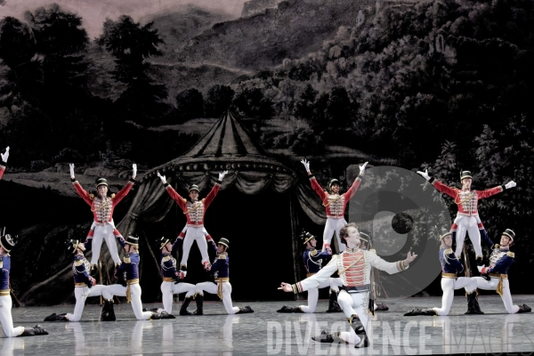 Le Rouge et le Noir /  Pierre Lacotte / Stendhal / Ballet de l Opéra national de Paris