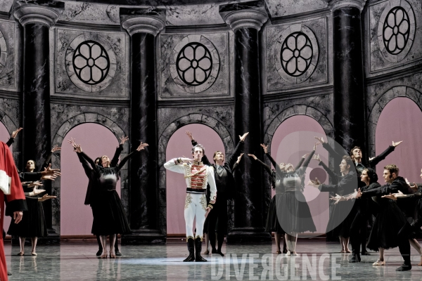 Le Rouge et le Noir /  Pierre Lacotte / Stendhal / Ballet de l Opéra national de Paris