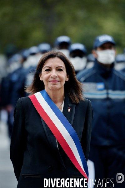 Cérémonie officielle de présentation de la première promotion de la police municipale de Paris