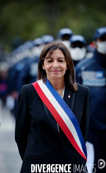 Cérémonie officielle de présentation de la première promotion de la police municipale de Paris