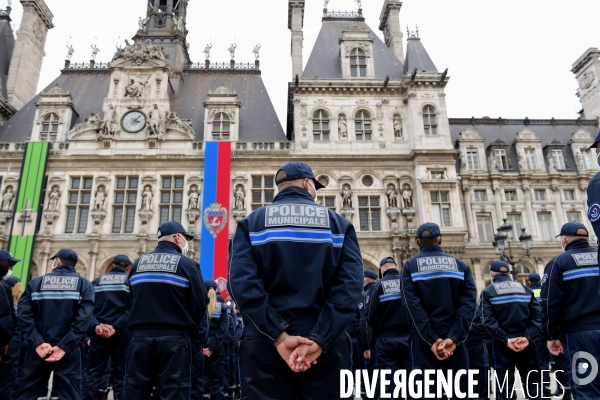 Cérémonie officielle de présentation de la première promotion de la police municipale de Paris