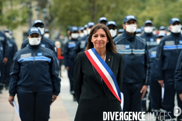 Cérémonie officielle de présentation de la première promotion de la police municipale de Paris