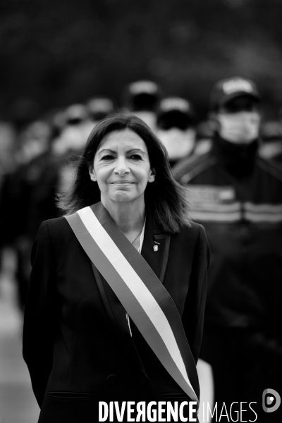 Cérémonie officielle de présentation de la première promotion de la police municipale de Paris