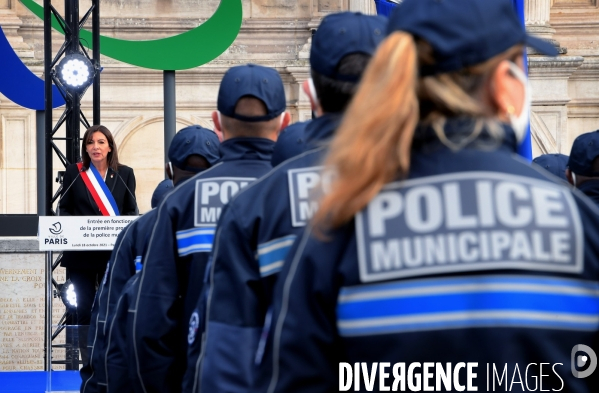 Cérémonie officielle de présentation de la première promotion de la police municipale de Paris