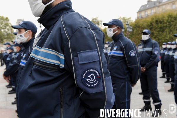 Cérémonie officielle de présentation de la première promotion de la police municipale de Paris