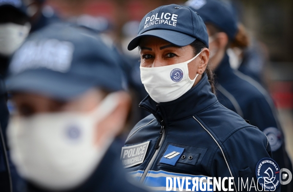 Cérémonie officielle de présentation de la première promotion de la police municipale de Paris