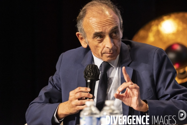 Eric Zemmour Conférence Versailles