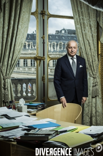 Portrait de laurent fabius, president du conseil constitutionnel.