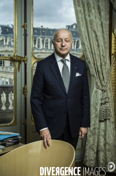 Portrait de laurent fabius, president du conseil constitutionnel.