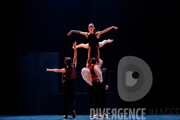 Les Ailes du désir / Bruno Bouché  / Ballet de l Opéra national du Rhin