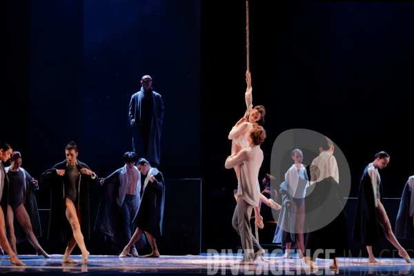 Les Ailes du désir / Bruno Bouché  / Ballet de l Opéra national du Rhin