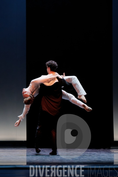 Les Ailes du désir / Bruno Bouché  / Ballet de l Opéra national du Rhin