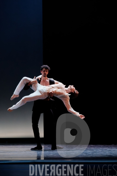 Les Ailes du désir / Bruno Bouché  / Ballet de l Opéra national du Rhin
