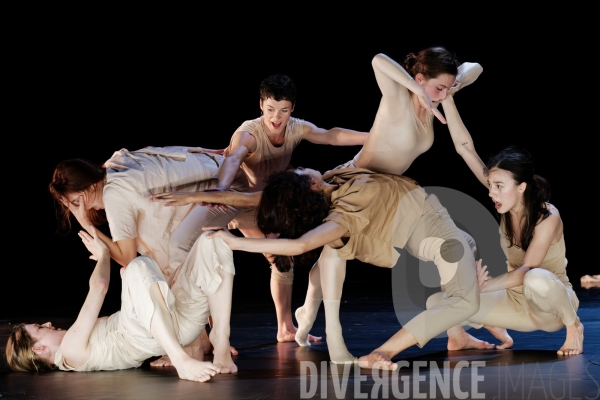 Sheela Na Gig / Fabrice Mazliah  / Ballet de l Opéra de Lyon