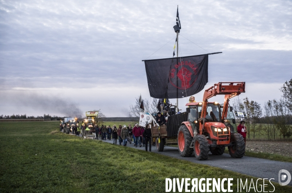 Manifestation et action contre les bassines agricoles a mauze-le-mignon.