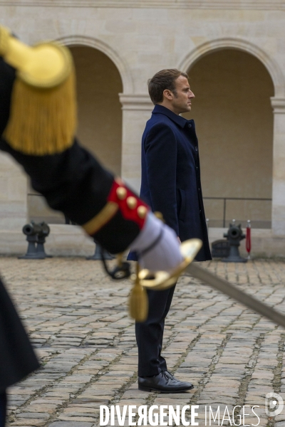 Cérémonie militaire présidée par Emmanuel MACRON aux Invalides.