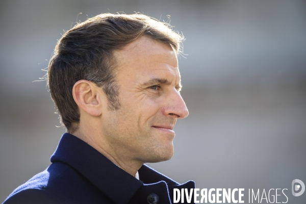 Cérémonie militaire présidée par Emmanuel MACRON aux Invalides.