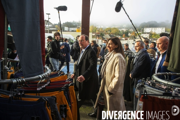 Anne Hidalgo et François HOLLANDE sur le marché de la gare de Tulle