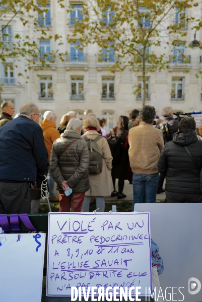 Rassemblement en soutien aux victimes de pédocriminalité dans l Eglise