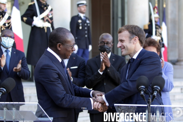 E.macron recoit le president de la republique du benin