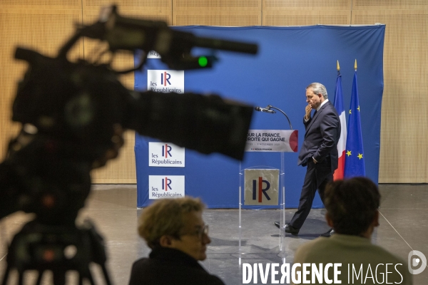 Réunion publique de Xavier BERTRAND