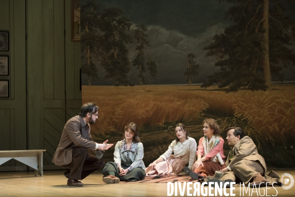 La Cerisaie - Tchekhov - Hervieu-Leger - Comedie-Francaise