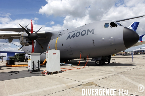 Salon International de l Aéronautique et de l Espace 2011