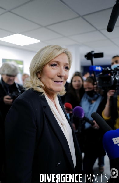 Inauguration du QG de la campagne presidentielle de 2022 de Marine Le Pen