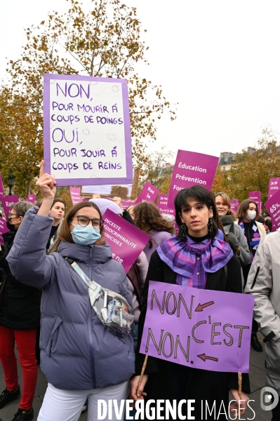 Manifestation contre les violences sexistes et sexuelles, à Paris le 20 novembre 2021. International women sday in Paris.