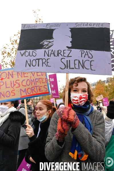 Manifestation contre les violences sexistes et sexuelles, à Paris le 20 novembre 2021. International women sday in Paris.