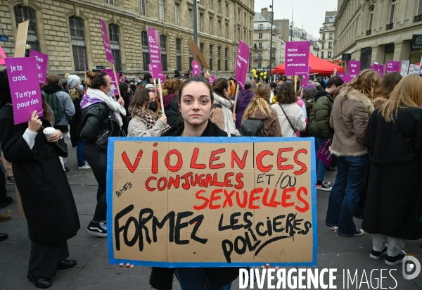 Manifestation contre les violences sexistes et sexuelles, à Paris le 20 novembre 2021. International women sday in Paris.