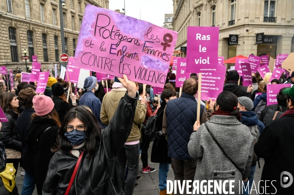 Manifestation contre les violences sexistes et sexuelles, à Paris le 20 novembre 2021. International women sday in Paris.