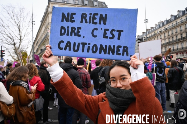 Manifestation contre les violences sexistes et sexuelles, à Paris le 20 novembre 2021. International women sday in Paris.