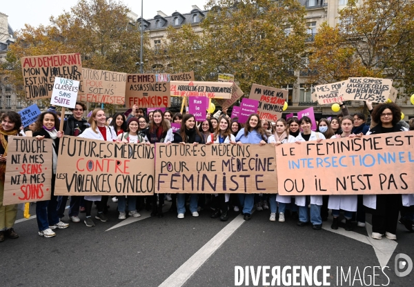 Manifestation contre les violences sexistes et sexuelles, à Paris le 20 novembre 2021. International women sday in Paris.