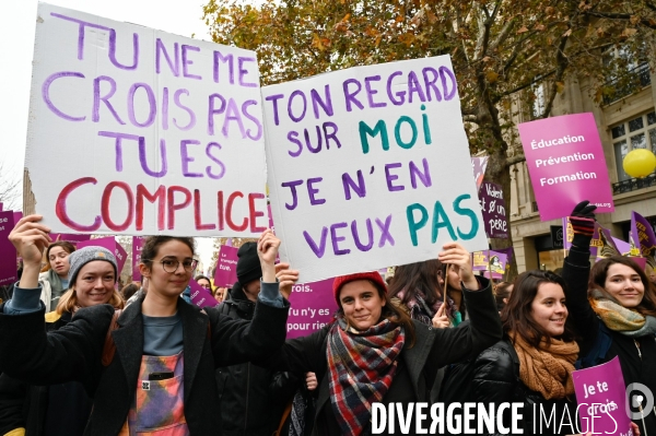 Manifestation contre les violences sexistes et sexuelles, à Paris le 20 novembre 2021. International women sday in Paris.