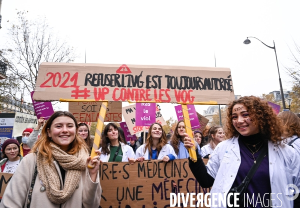 Manifestation contre les violences sexistes et sexuelles, à Paris le 20 novembre 2021. International women sday in Paris.