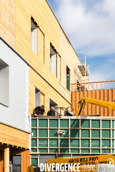 Chantier bois-paille d un lycée en Vendée